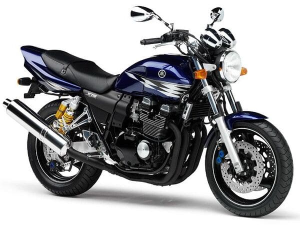 最新版 ネイキッドバイクのおすすめ32選 中型 大型一気に紹介 はじめてバイク