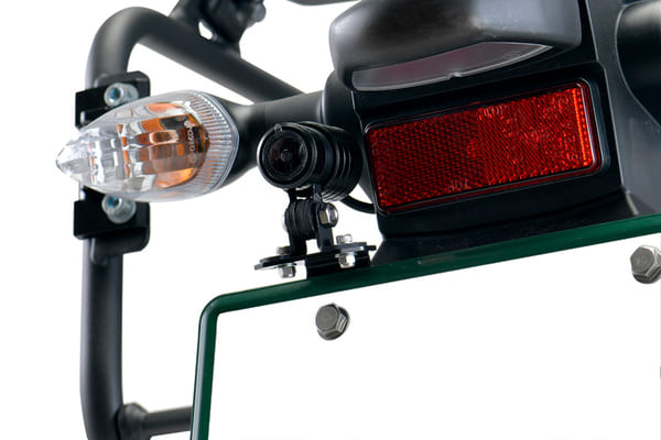 バイクのドライブレコーダー 後ろ側 の付け所に迷う時 プロトが便利 はじめてバイク