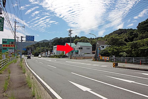 はくたか亭付近の道路画像