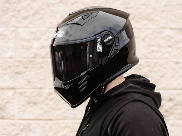 最新のデザイン バイクルネットSPEED AND STRENGTH スピードストレングス SS2100 SOLID SPEED HELMET  フルフェイスヘルメット バイク かっこいい おすすめ