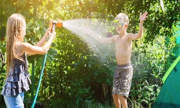 暑い夏の為のバイク乗りのジャケット 薄着が全てでは無いんですよ はじめてバイク 暑い夏の為のバイク乗りのジャケット 薄着が全てでは無いんですよ はじめてバイク