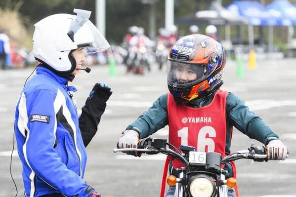 バイク初心者の為の運転講習の様子の画像