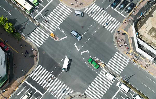 すり抜け説明の画像
