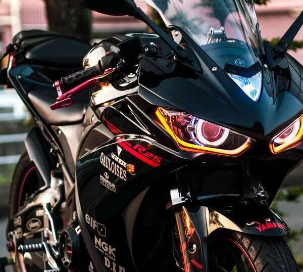 YZF-R25の画像