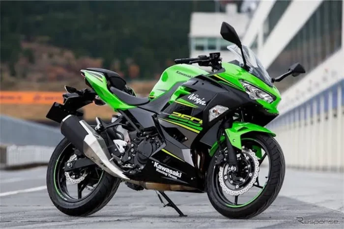 Kawasakiニンジャ250R2011年最終カスタム