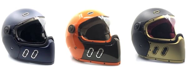 QWART Phoenixヘルメットの画像