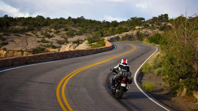 バイク初心者におすすめの車種 乗りやすいバイク250cc はじめてバイク
